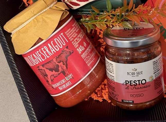 Bolognese und rotes Pesto im Paxino Präsentkorb
